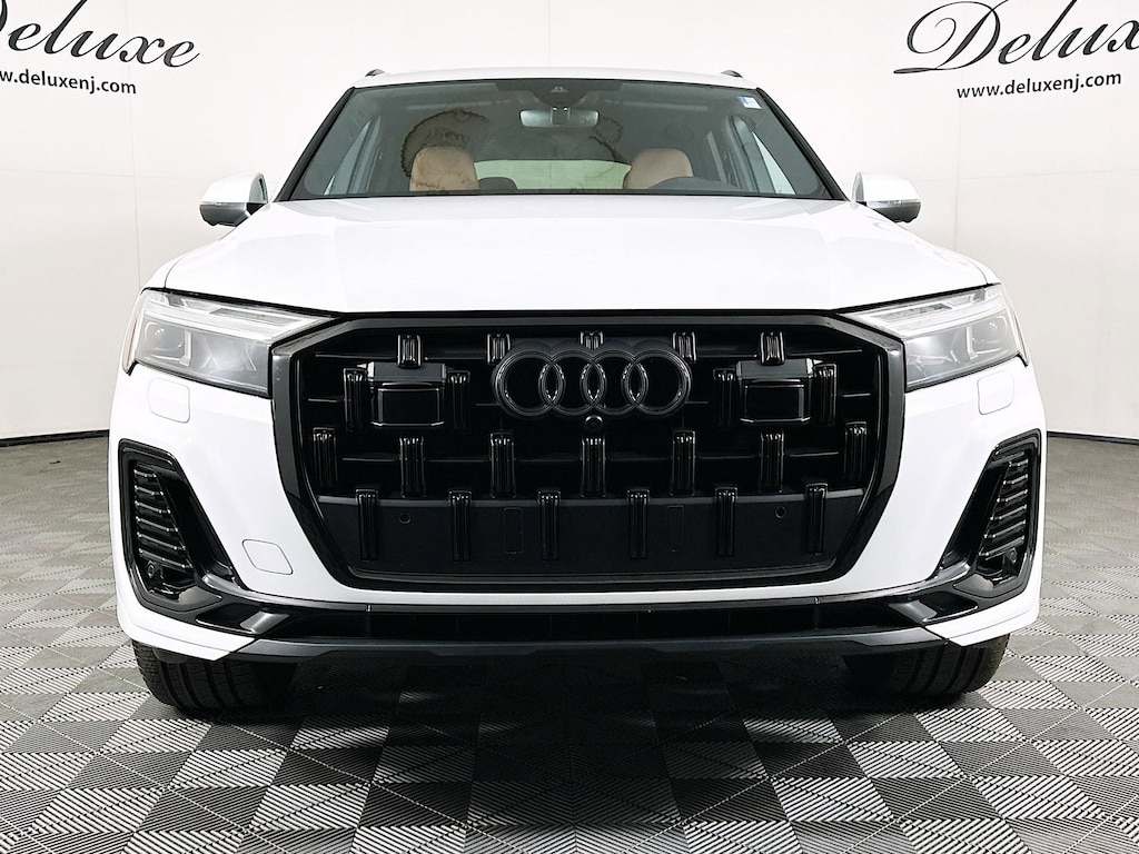 Used 2025 Audi Q7 45 TFSI Premium Plus Quattro SUV,