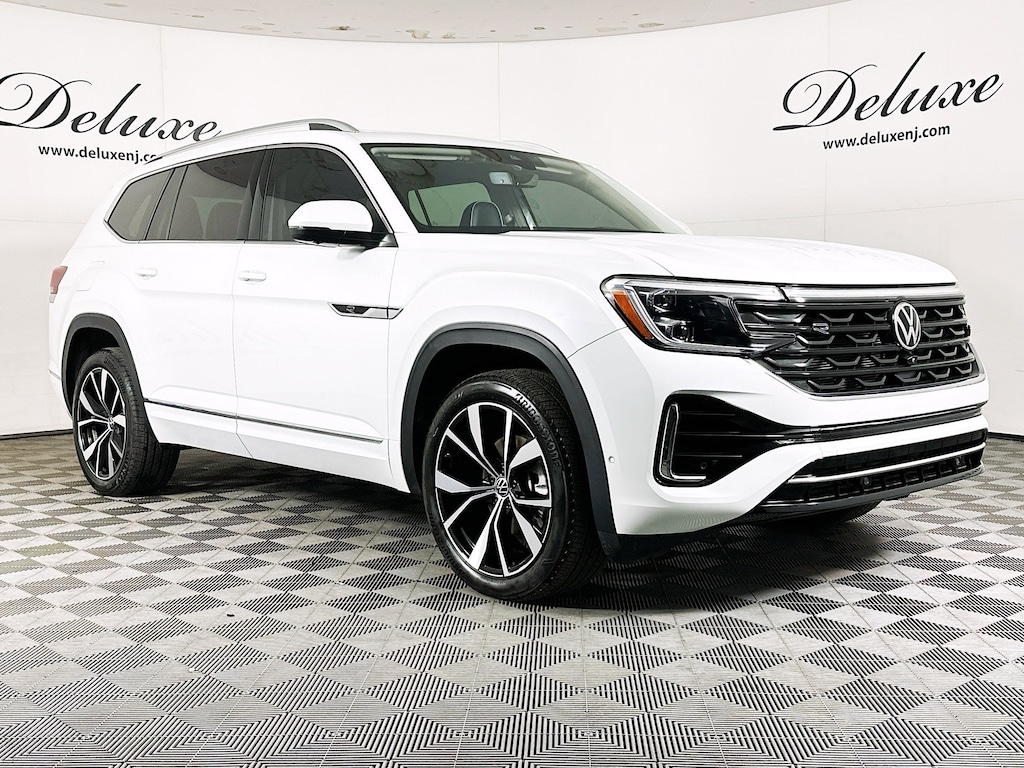 Used 2024 Volkswagen Atlas 2.0T SEL Premium R-Line 4MOTION 3-ROW SEAT SUV,