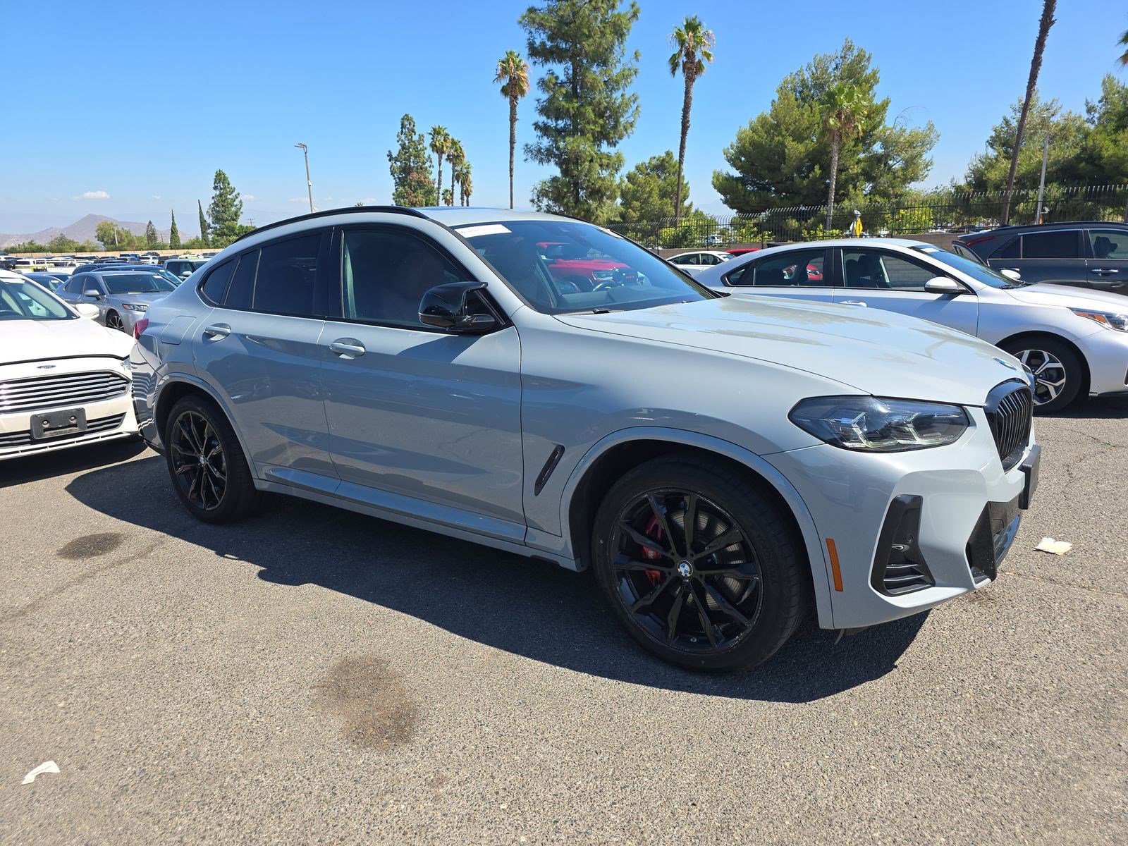 2022 BMW X4 M40i's photo