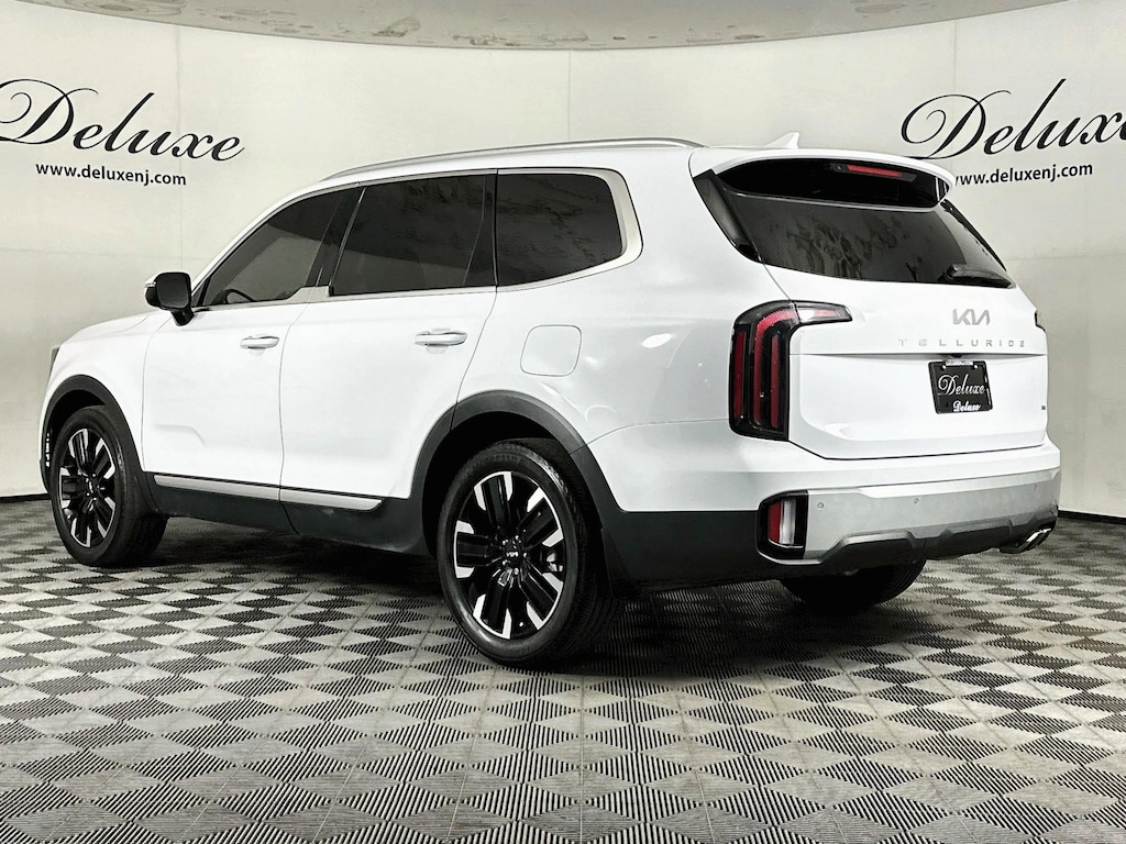 Used 2024 Kia Telluride SX-Prestige V6 AWD 3-ROW SEAT SUV,