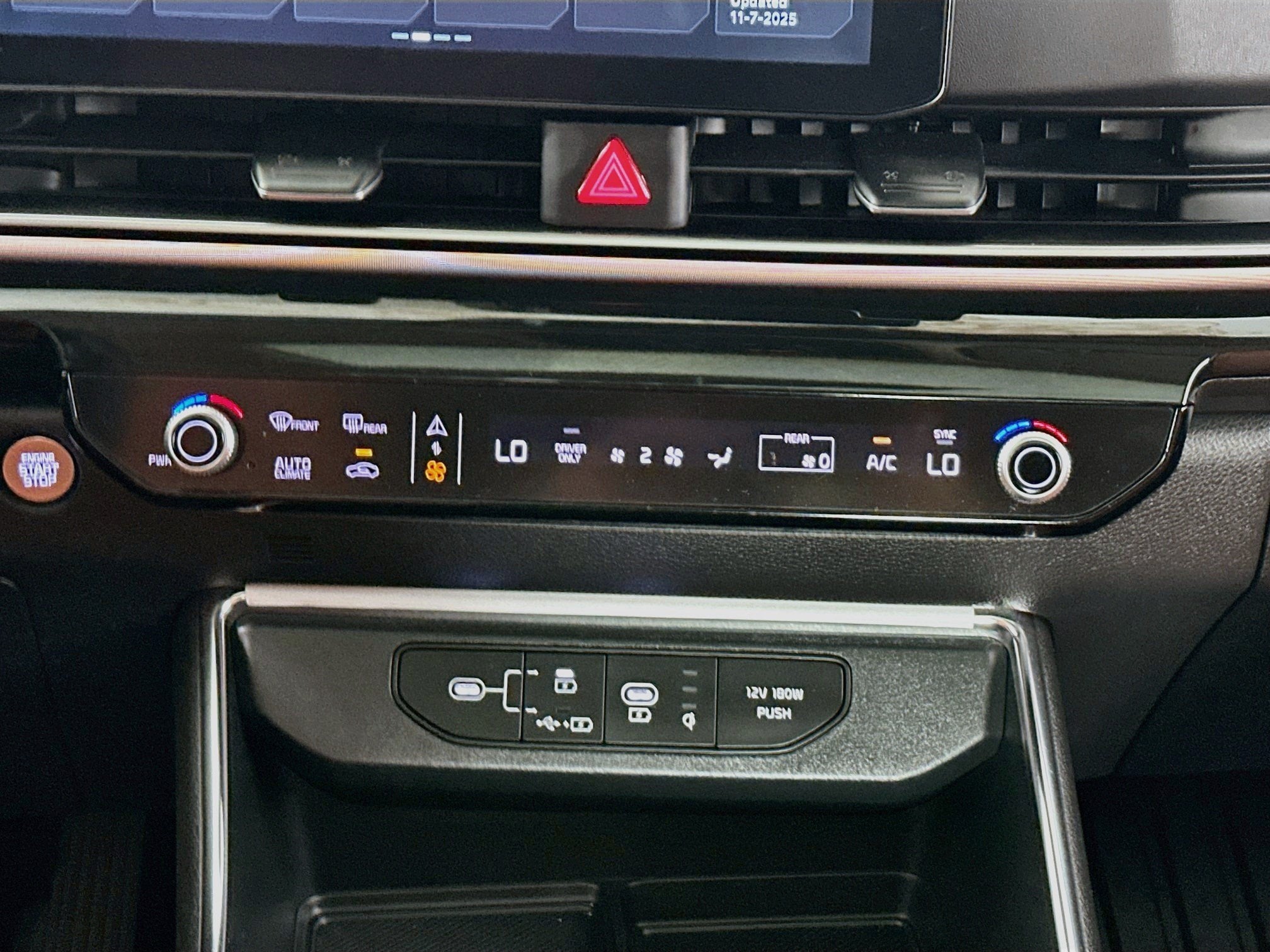 2025 Kia Carnival 12