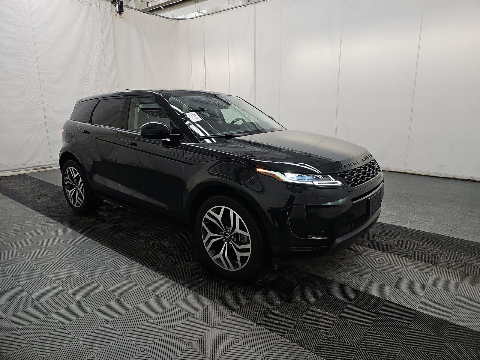 2023 Land Rover Range Rover Evoque SE