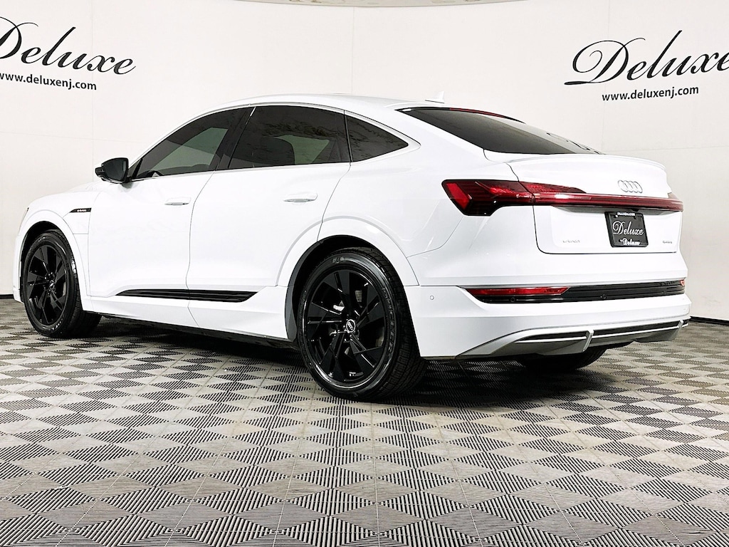 Used 2022 Audi e-tron Sportback Premium Plus Quattro SUV,