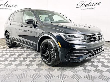 2024 Volkswagen Tiguan 2.0T SE R-Line Black Edition 4MOTION SUV,