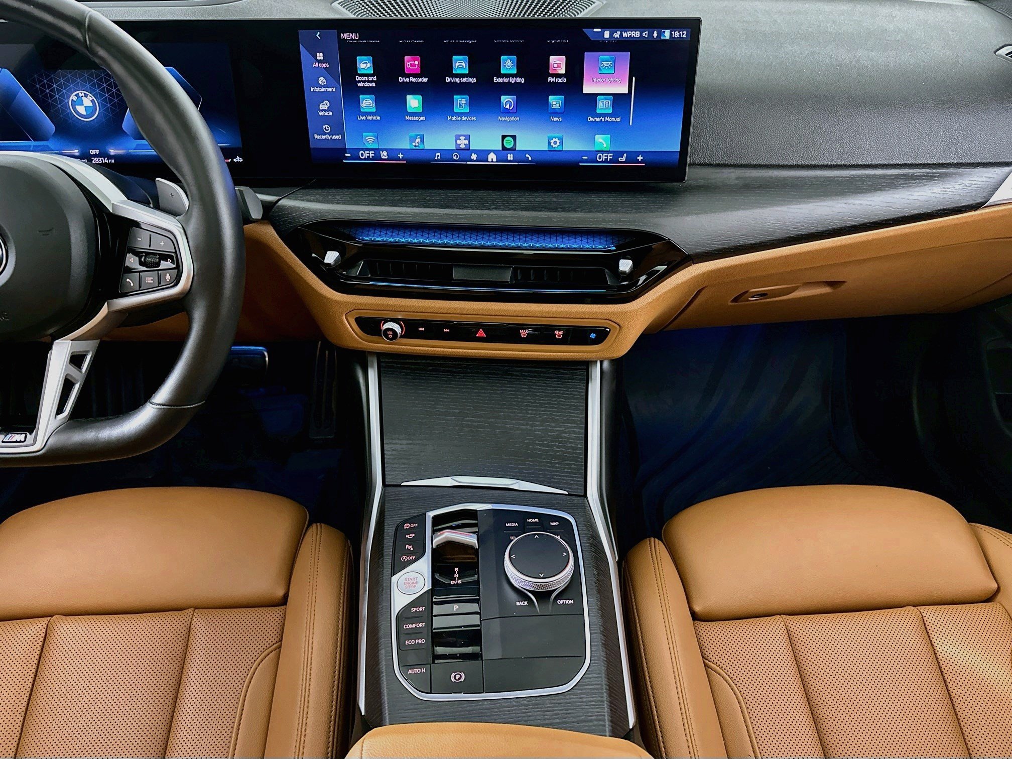 2025 BMW 3 Series 10