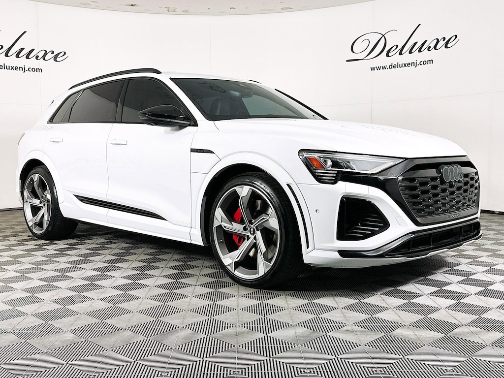 Used 2024 Audi SQ8 e-tron Premium Plus Black Optic Quattro SUV,