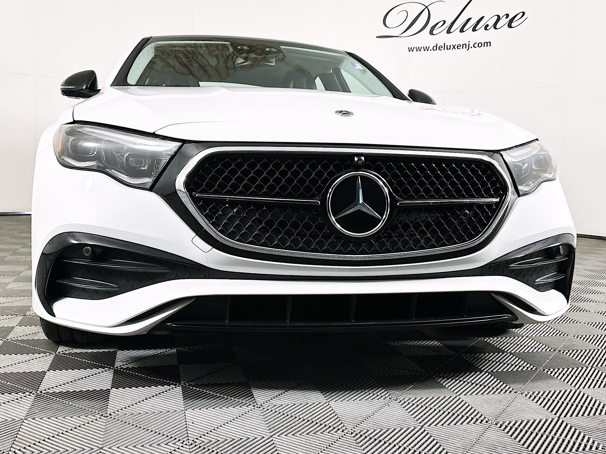 2024 Mercedes-Benz E-Class 28