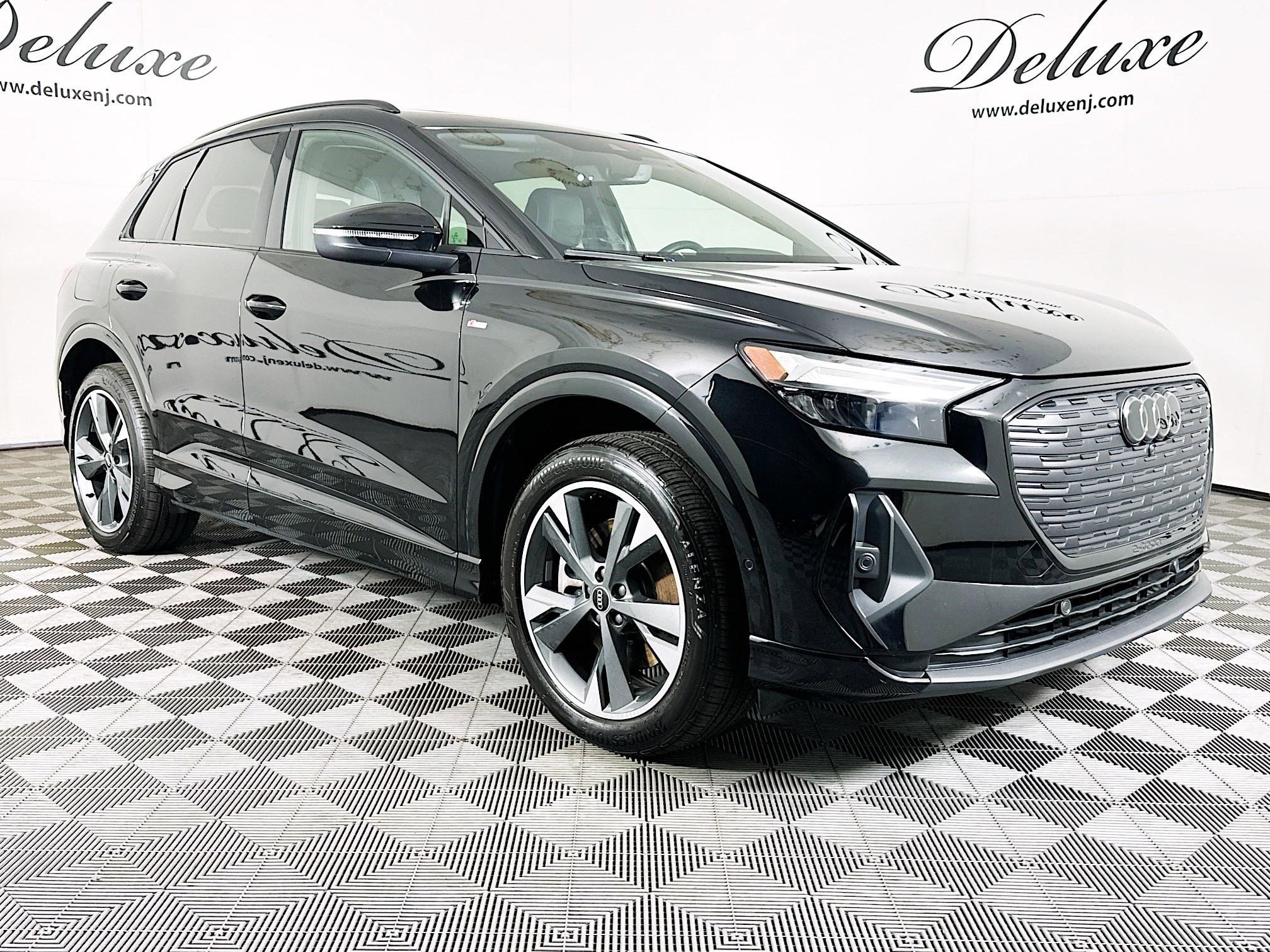 2024 Audi Q4 e-tron Premium Plus's photo