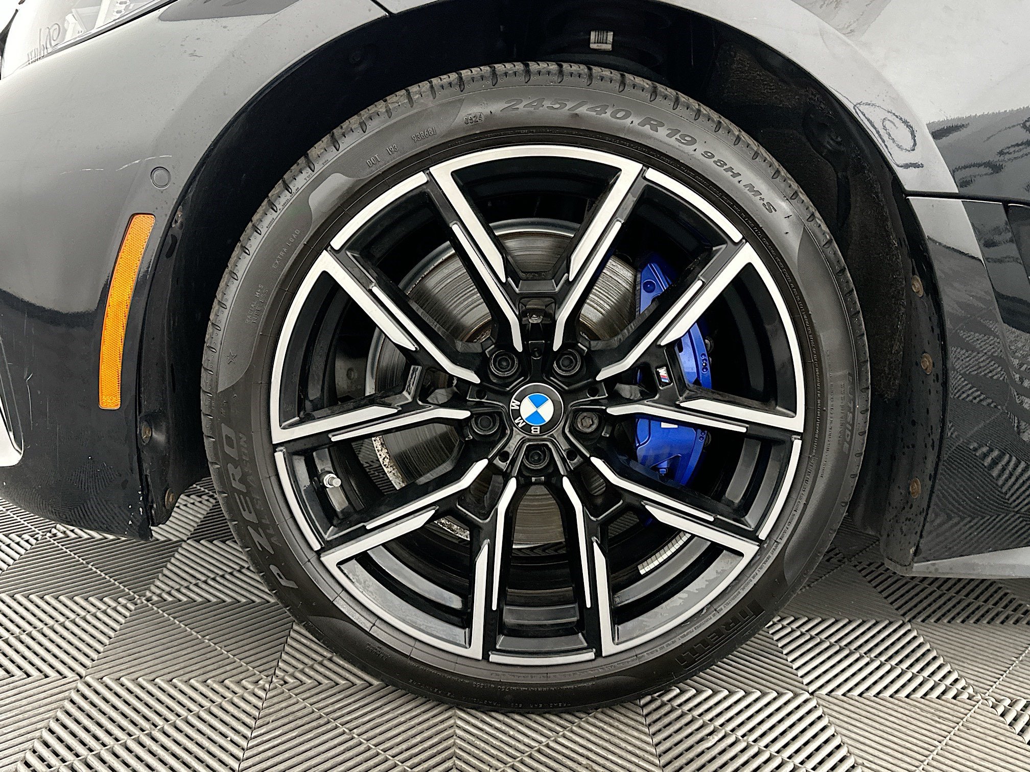 2025 BMW 4 Series 34