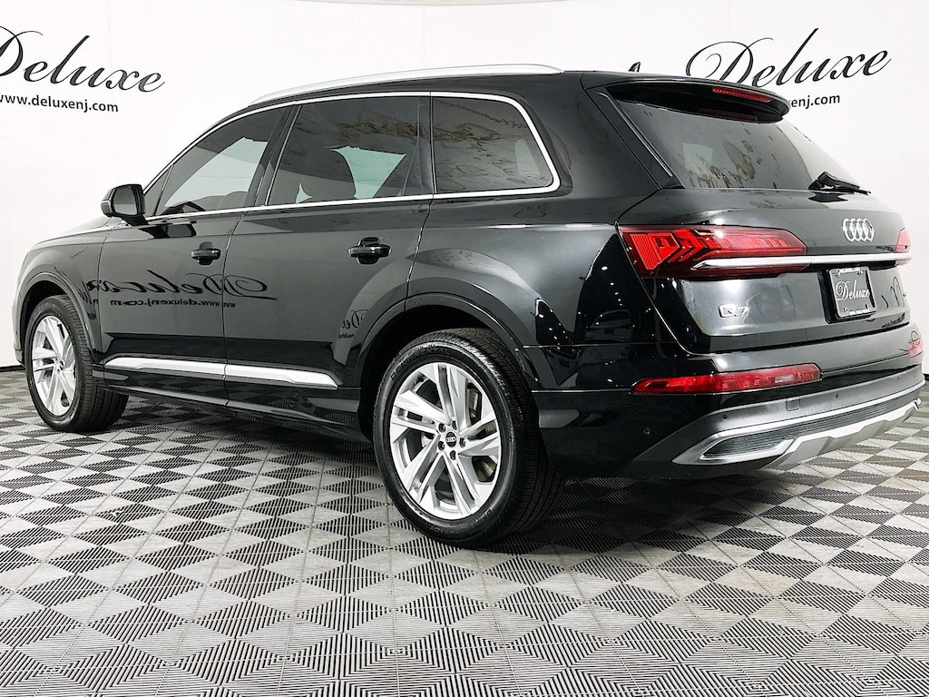 Used 2021 Audi Q7 45 TFSI Premium Plus Quattro SUV,