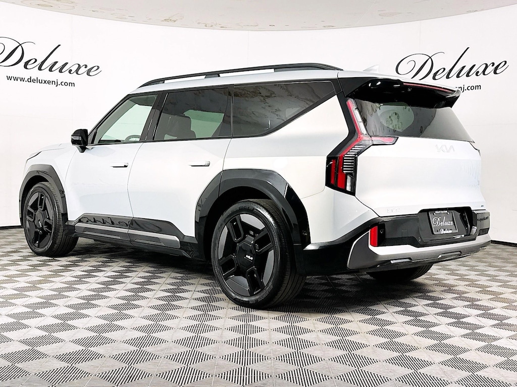 Used 2024 Kia EV9 GT-Line Long Range AWD 3-ROW SEAT SUV,