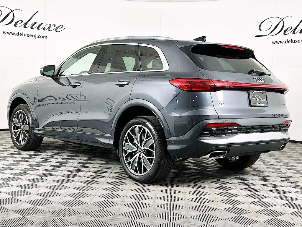 Used 2025 Audi Q5 2.0L TFSI All-New Premium Plus Quattro SUV,