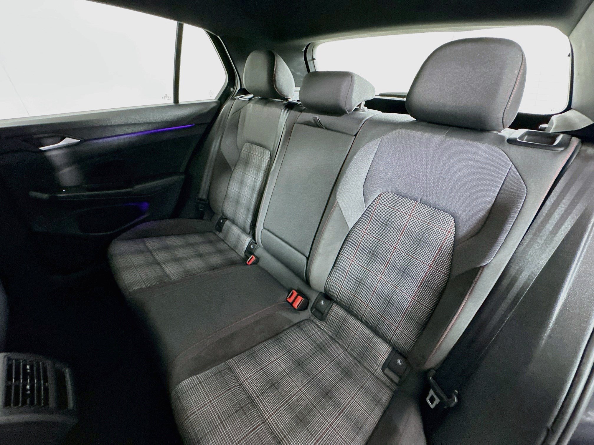 2023 Volkswagen Golf GTI 21