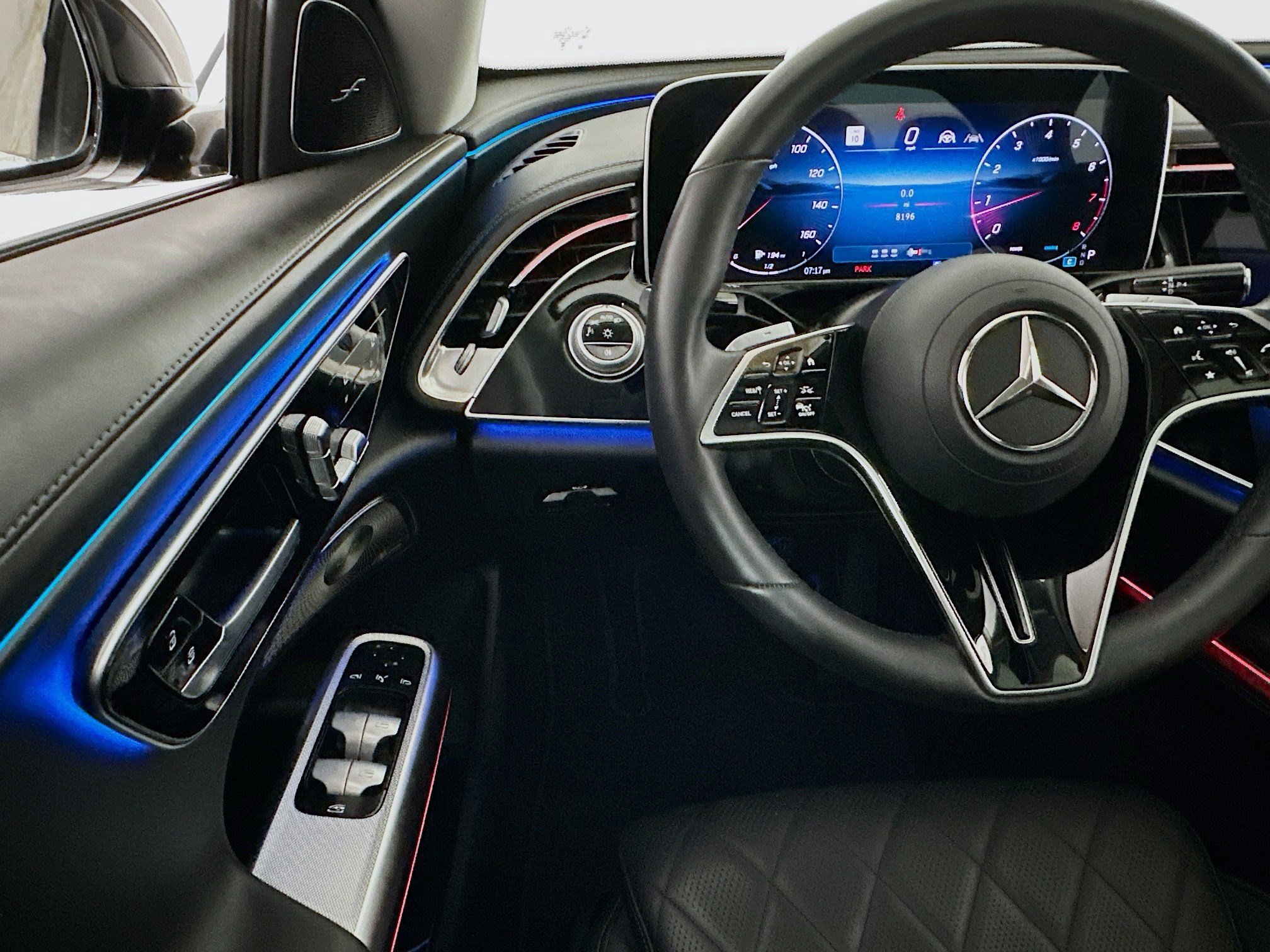 2024 Mercedes-Benz E-Class 9
