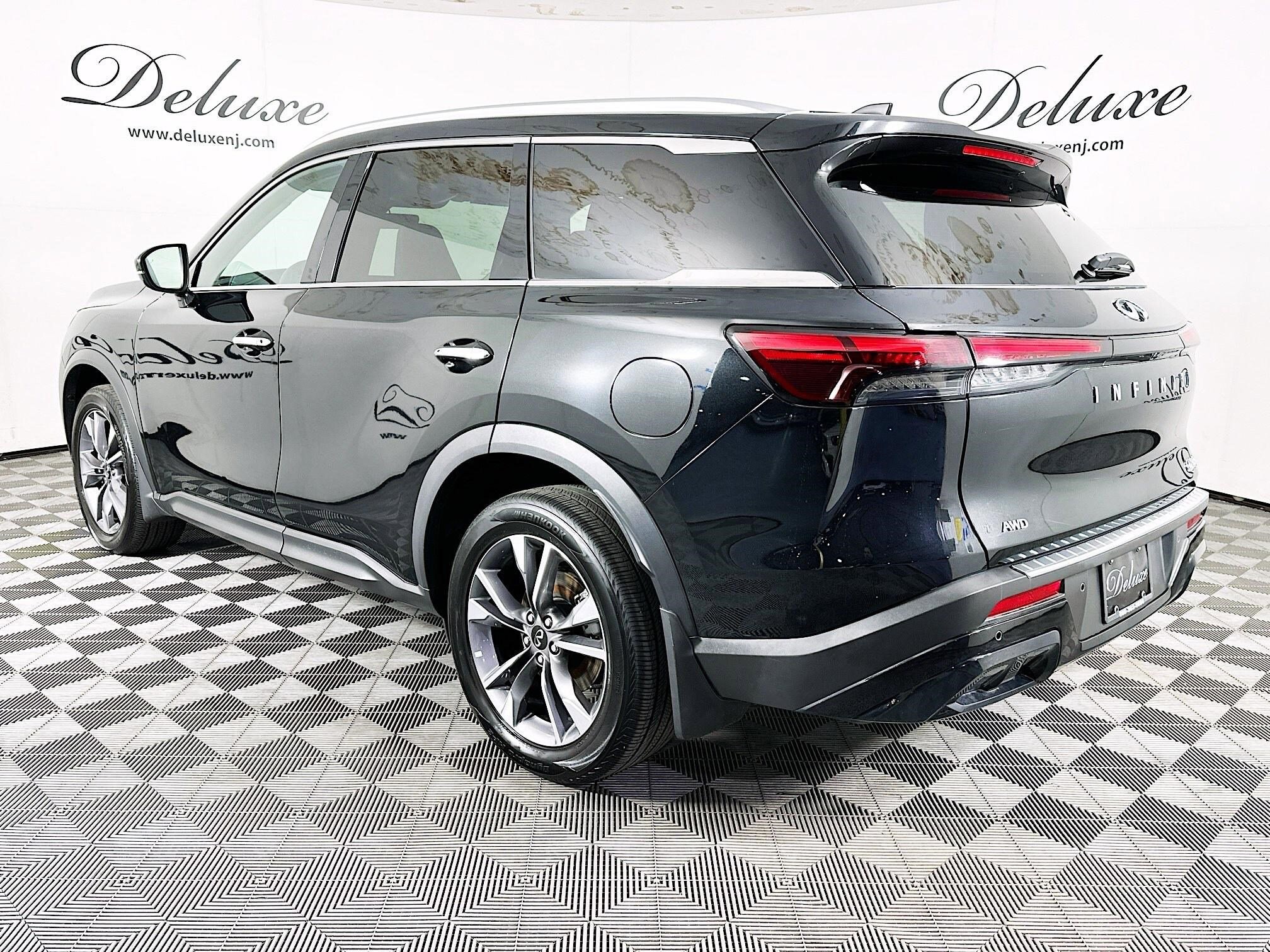 2024 Infiniti QX60 Luxe photo 2