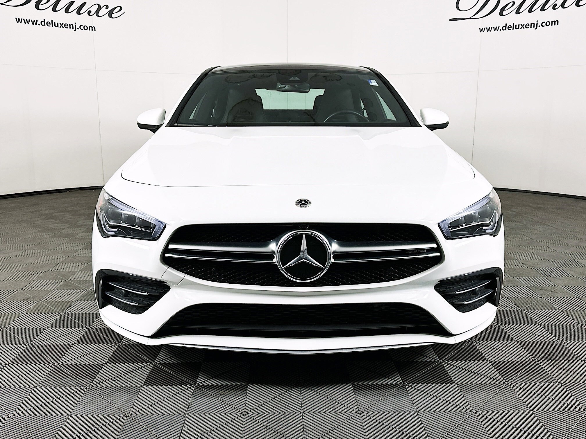 2023 Mercedes Benz CLA 35 AMG 4MATIC photo 2
