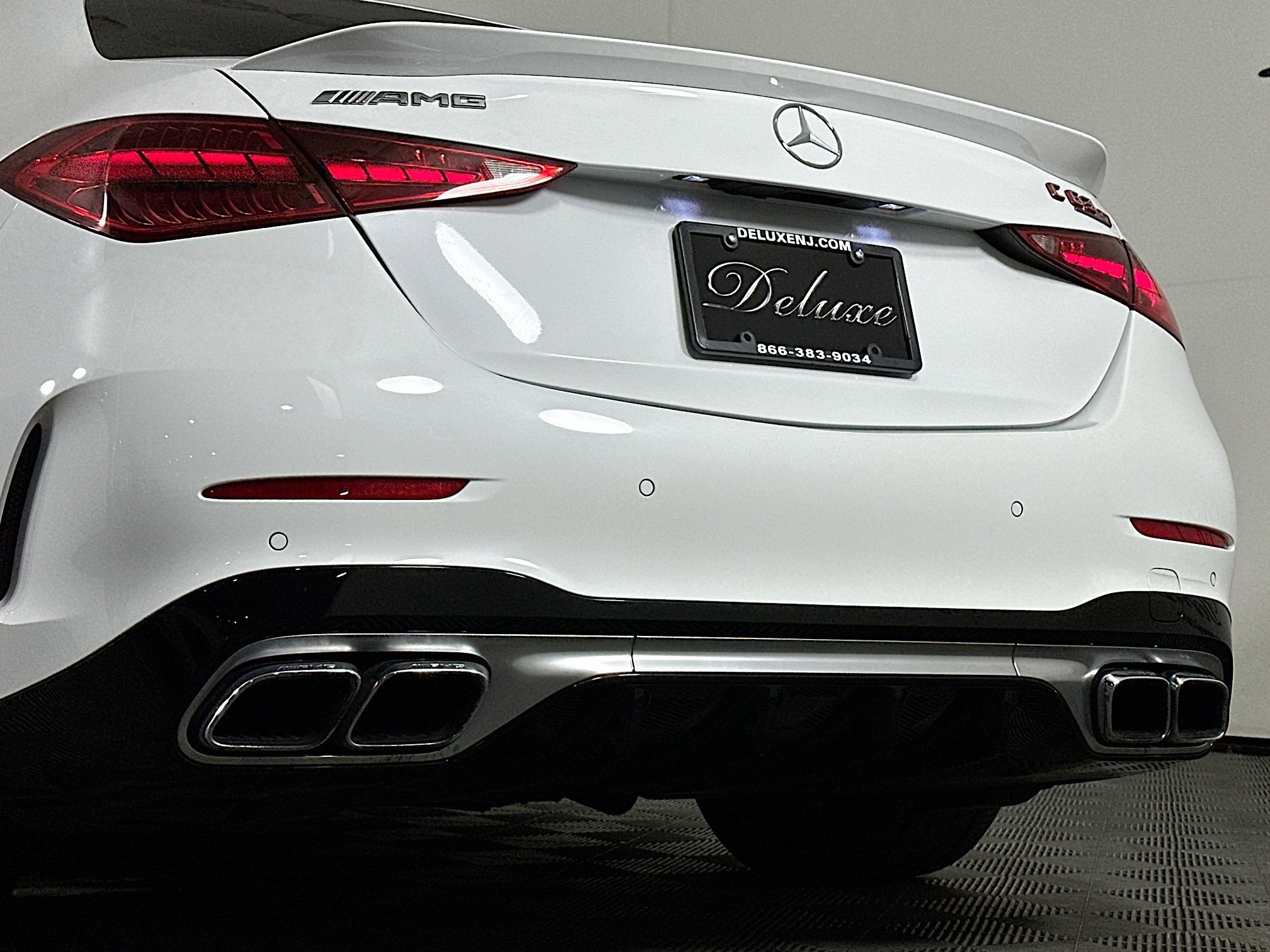 2024 Mercedes-Benz C-Class Sedan AMG C63 - Photo 25