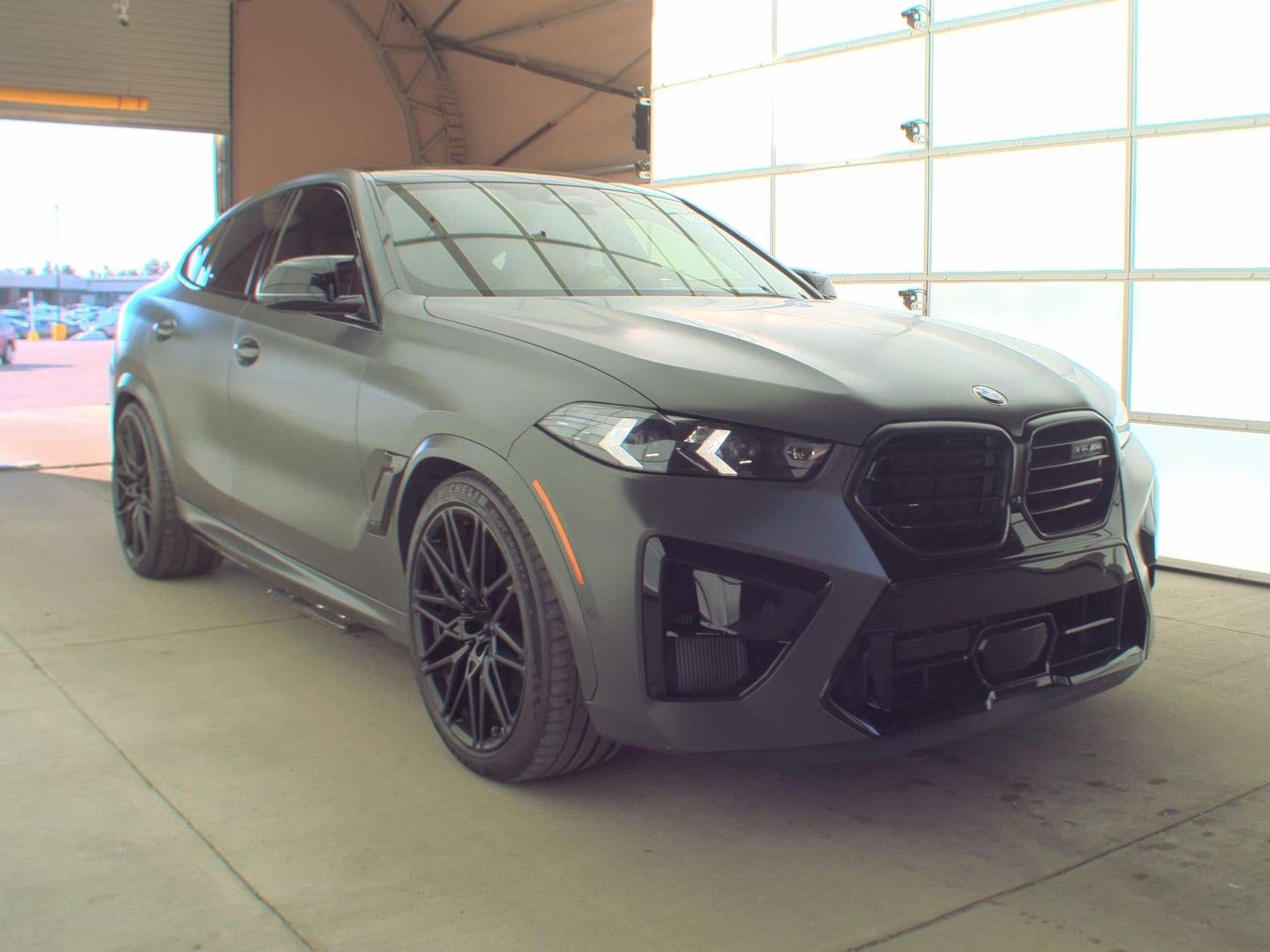 2024 BMW X6 M Competition's photo