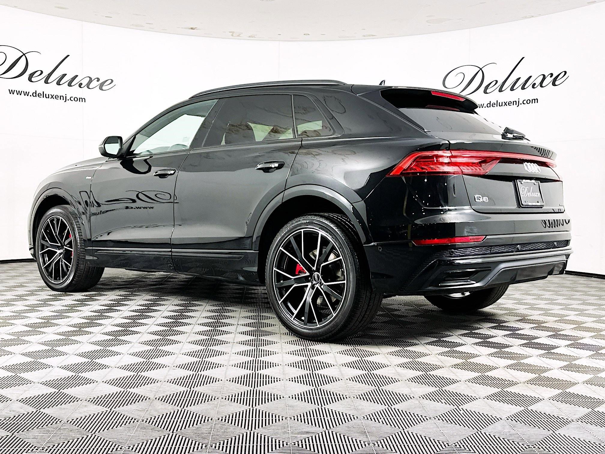 2023 Audi Q8 55 Premium Plus line photo 4