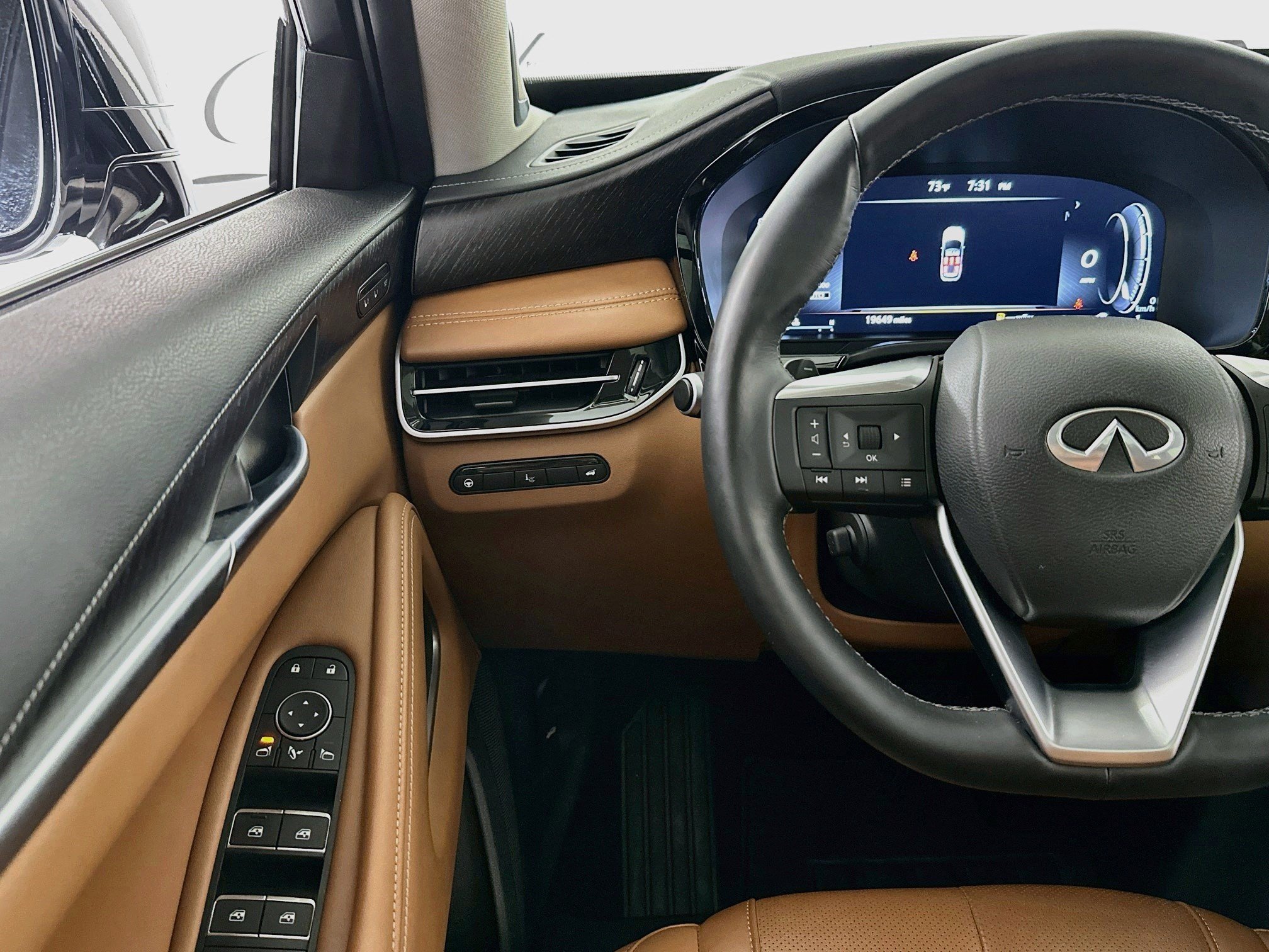 2025 INFINITI QX60 9