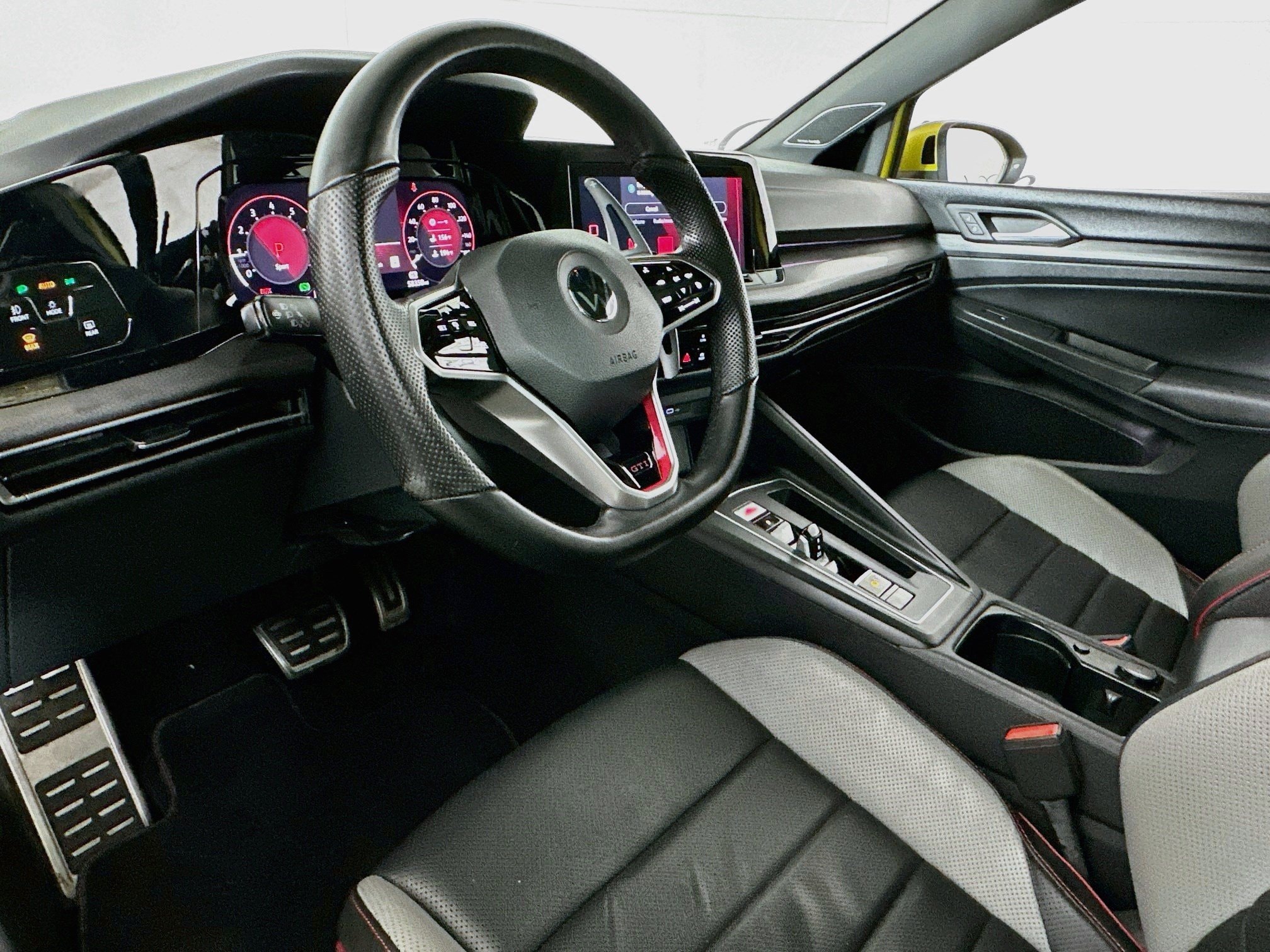 2022 Volkswagen Golf GTI 6
