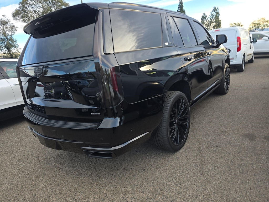 Used 2023 Cadillac Escalade 4WD Sport Platinum 4WD Sport Platinum