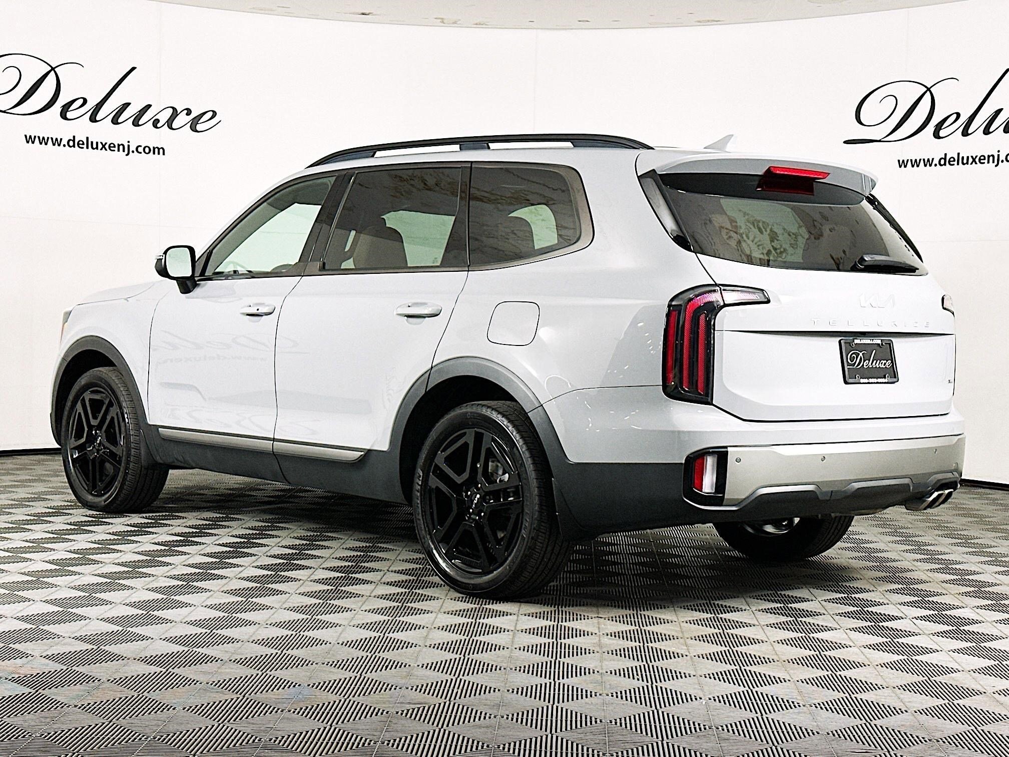 2023 Kia Telluride EX X-Line photo 2