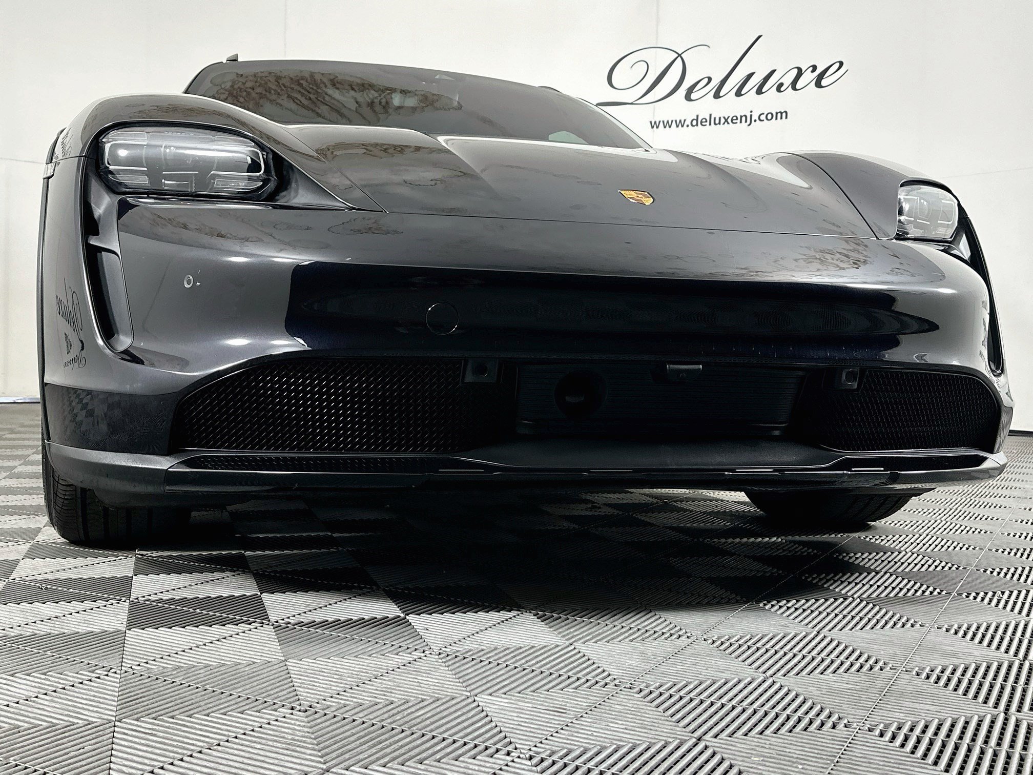2023 Porsche Taycan 29