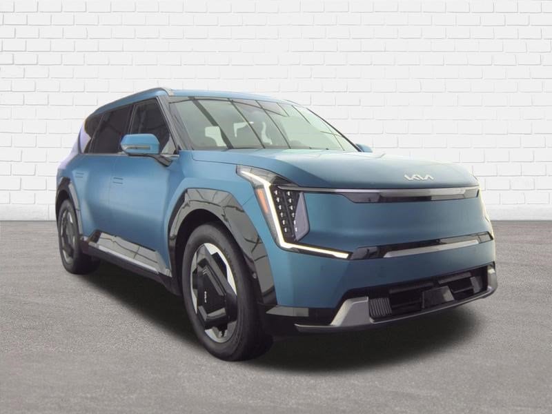 2024 Kia EV9 Land AWD's photo