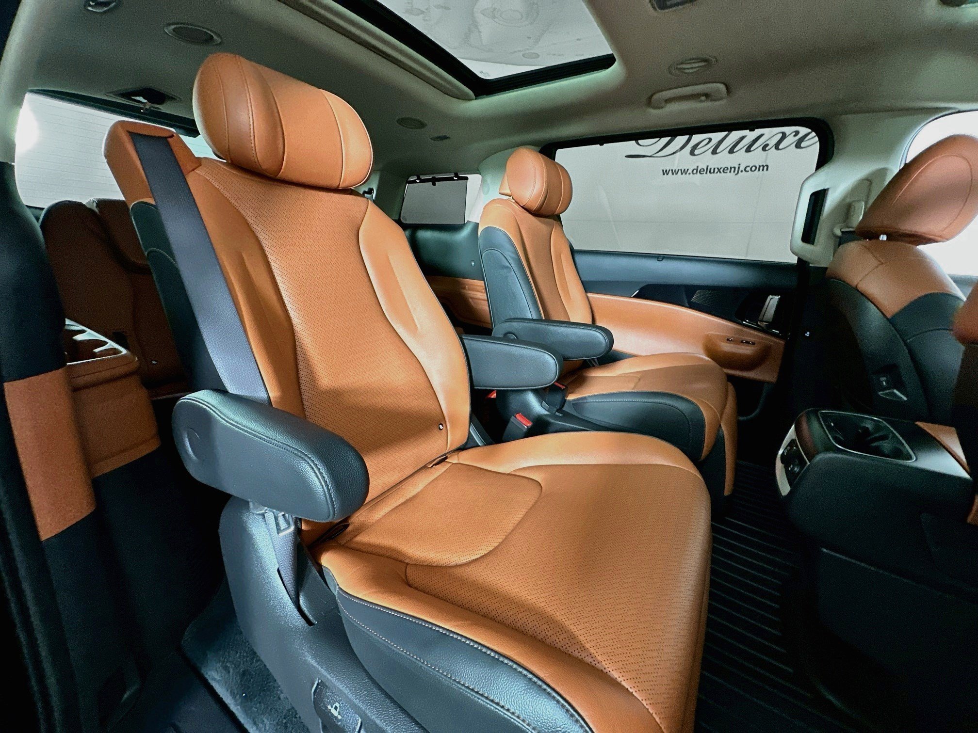 2025 Kia Carnival 28