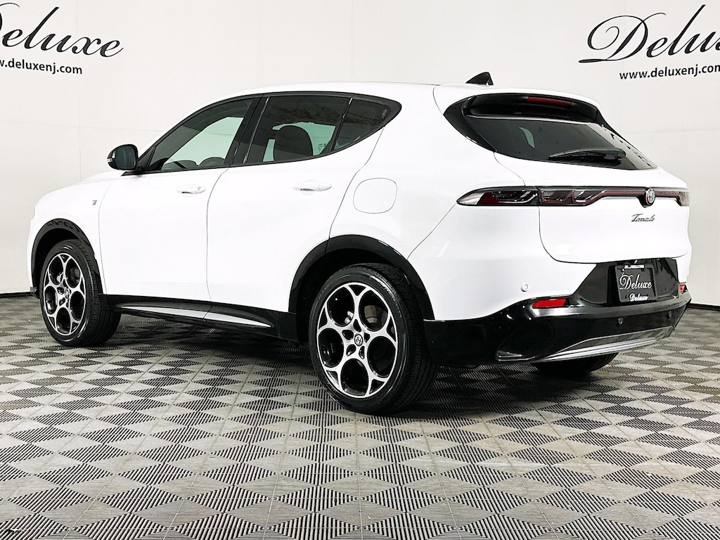 Used 2024 Alfa Romeo Tonale Ti EAWD SUV,