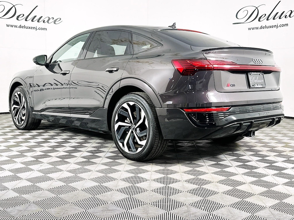 Used 2024 Audi Q8 e-tron Sportback S Line Prestige Quattro SUV,