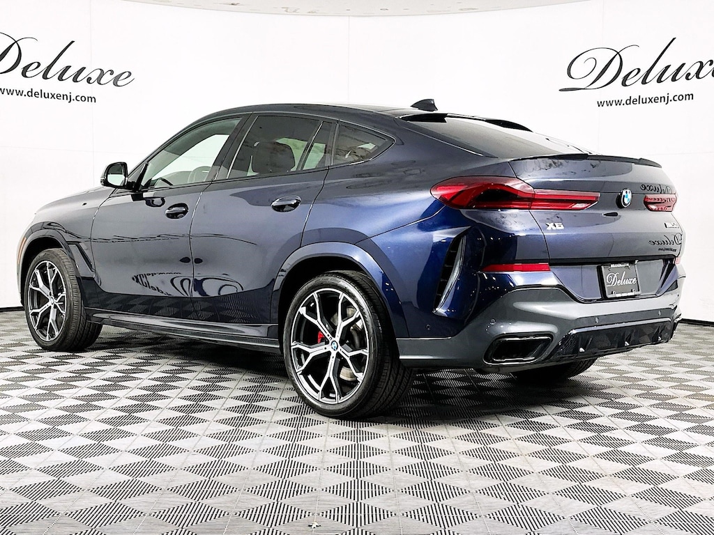 Used 2022 BMW X6 M50I xDrive Dynamic M Sport SUV,