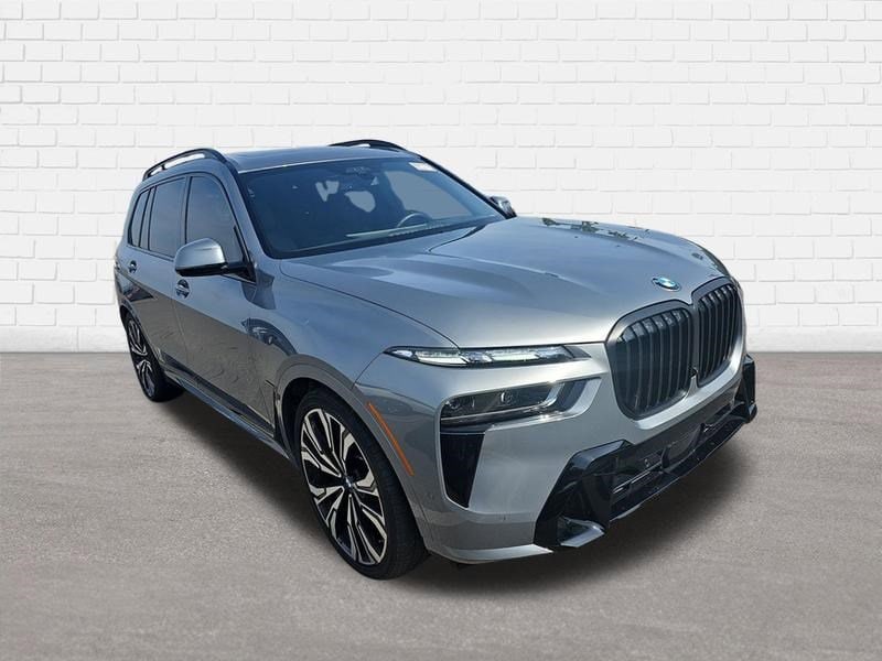 2024 BMW X7 xDrive40i's photo