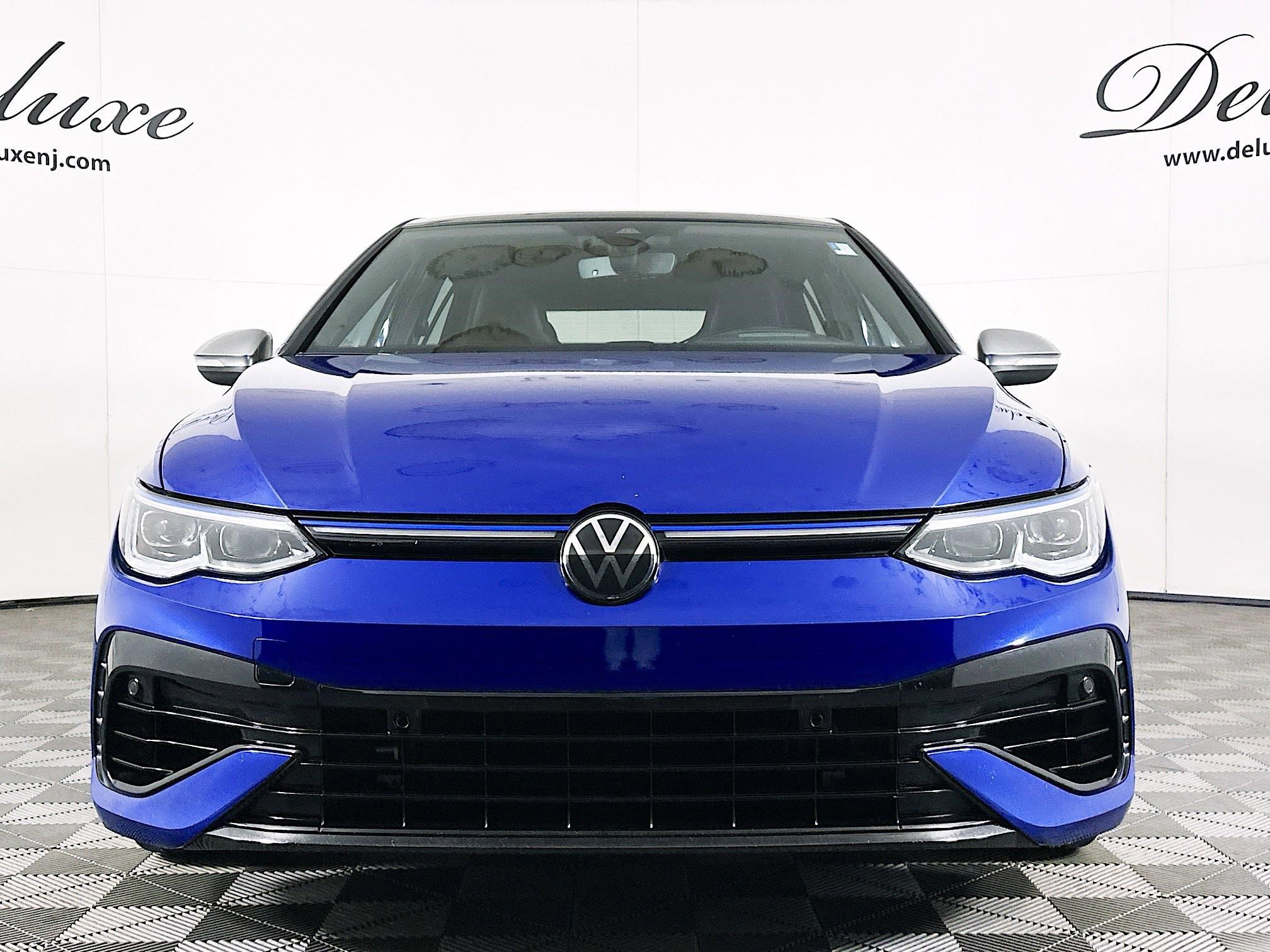 2024 Volkswagen Golf R TSI 4Motion photo 2