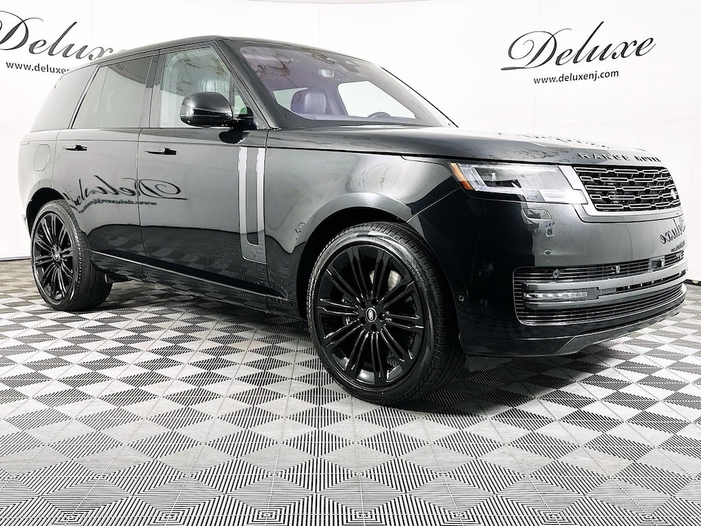 Used 2023 Land Rover Range Rover P530 SE AWD SUV,