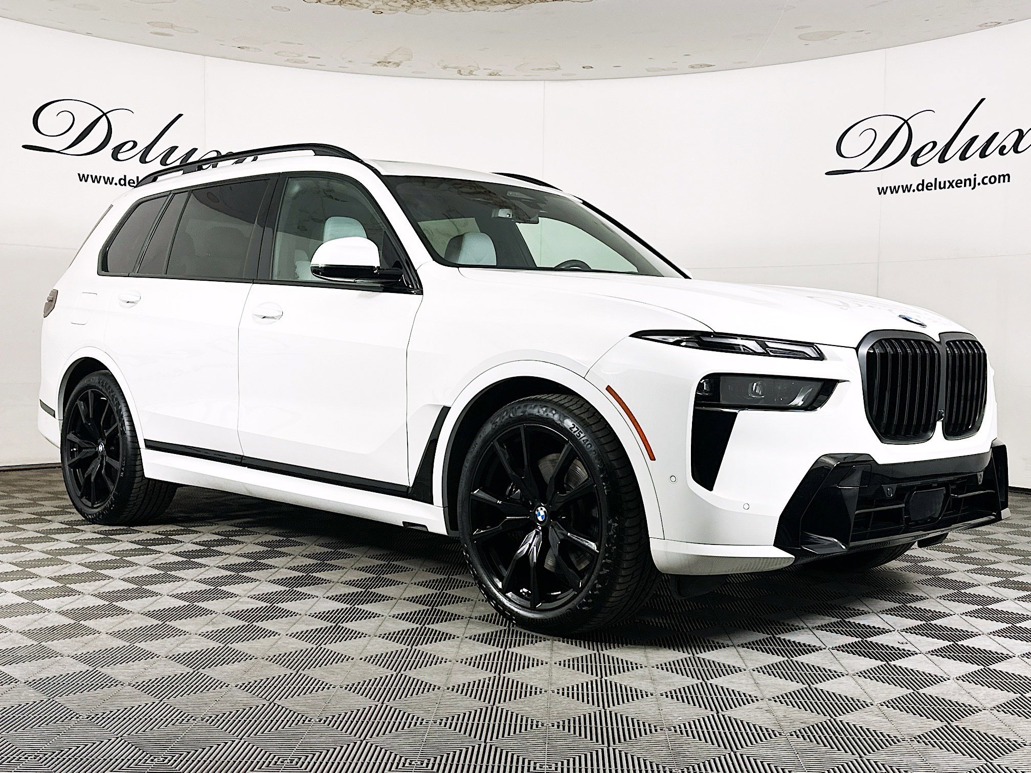 2024 BMW X7 xDrive40i's photo
