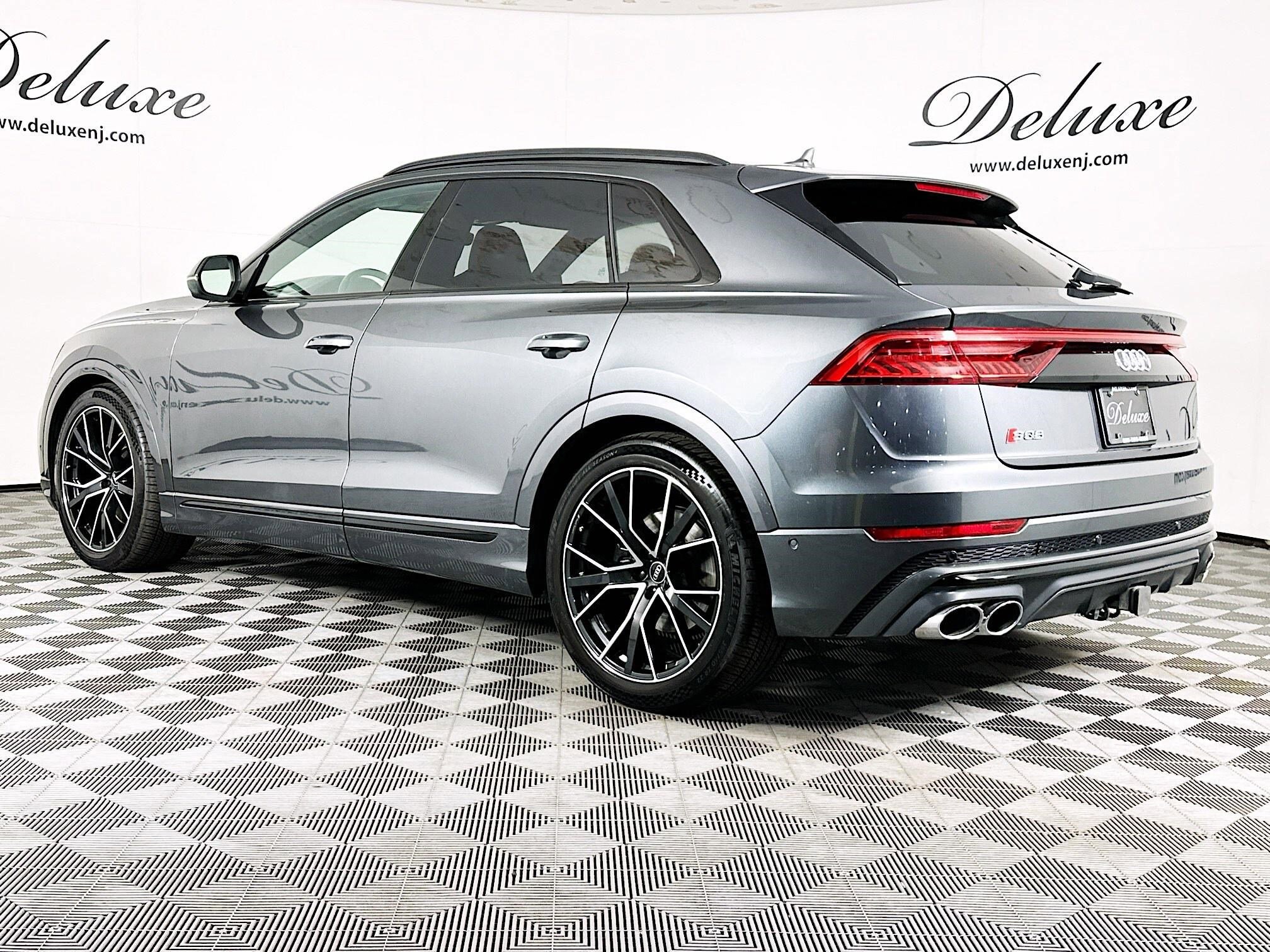 2021 Audi SQ8 Prestige photo 4