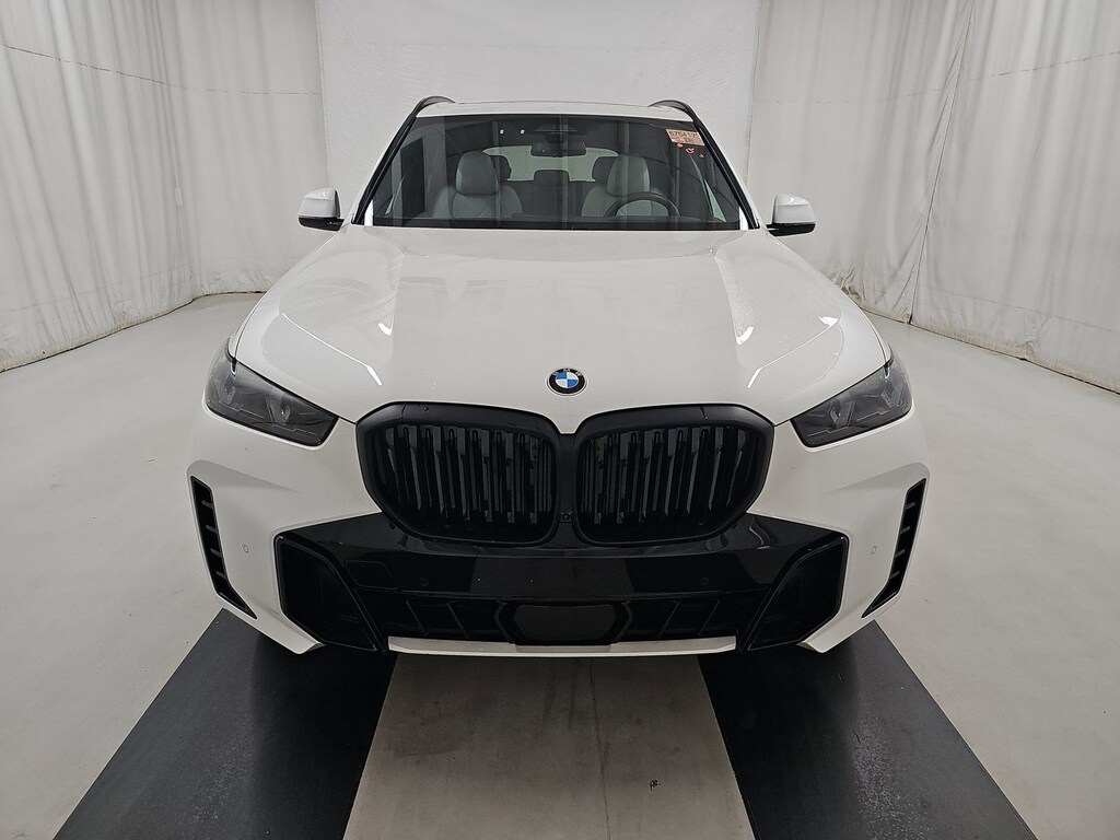 Used 2024 BMW X5 xDrive40i xDrive40i Sports Activity Vehicle