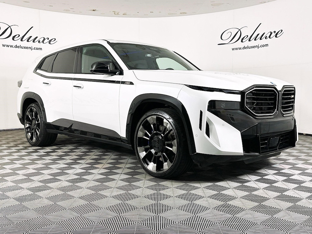 Used 2023 BMW XM 4.4L V8 Twin-Turbo xDrive SUV,