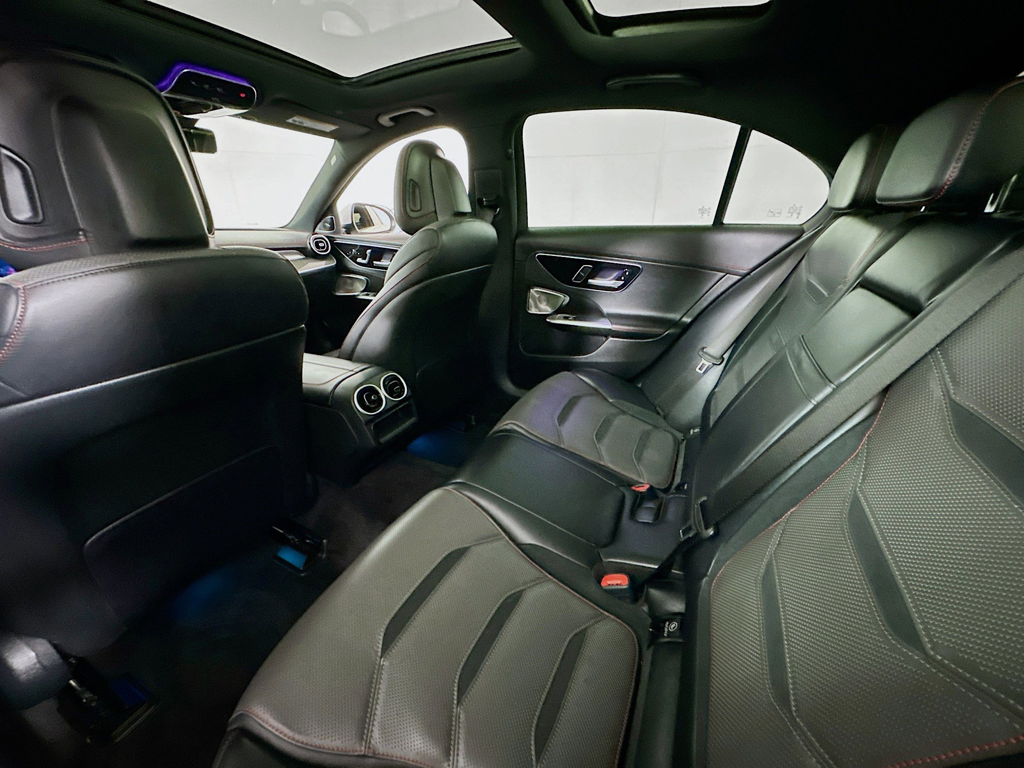2024 Mercedes-Benz C-Class Sedan AMG C63 - Photo 23