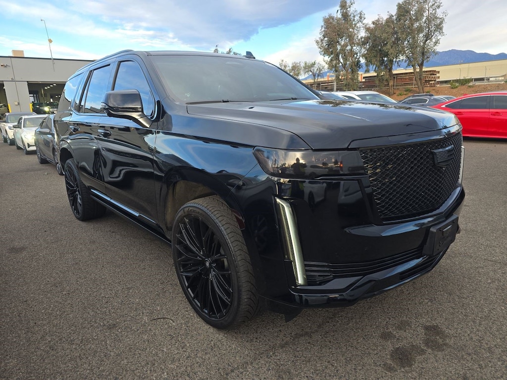 Used 2023 Cadillac Escalade 4WD Sport Platinum 4WD Sport Platinum