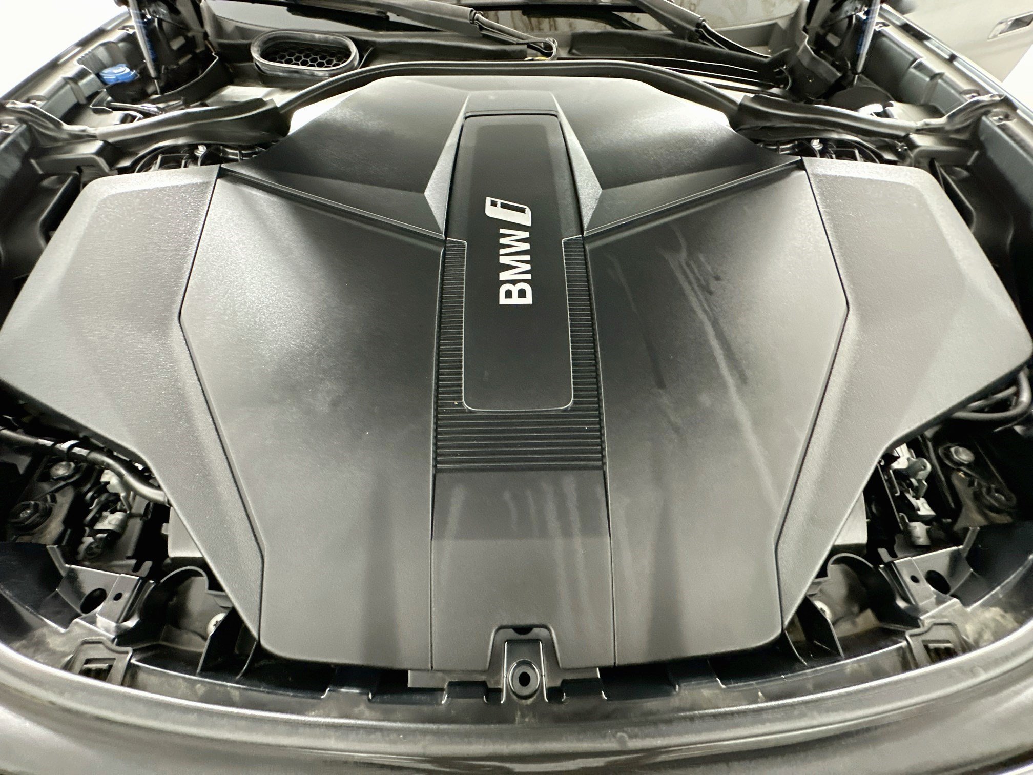 2023 BMW i7 31