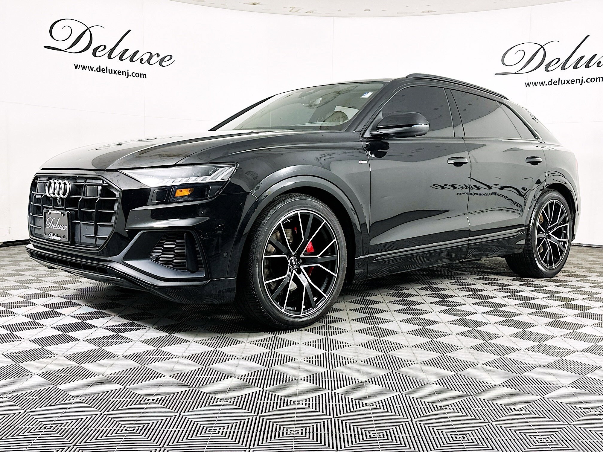 2023 Audi Q8 55 Prestige line Plus photo 3