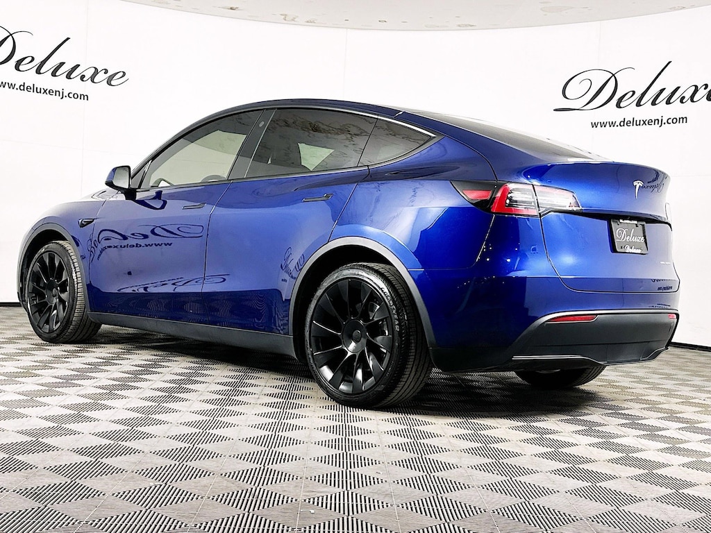 Used 2023 Tesla Model Y Long Range AWD SUV,