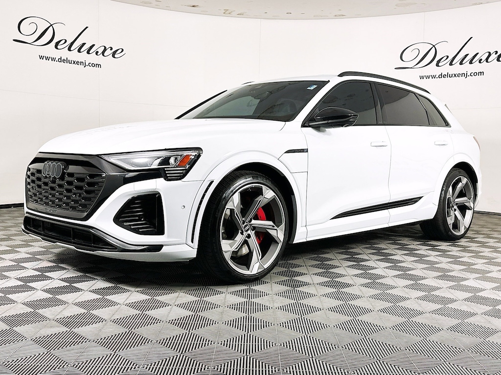 Used 2024 Audi SQ8 e-tron Premium Plus Black Optic Quattro SUV,