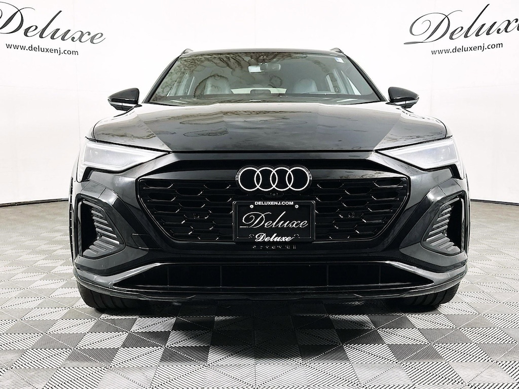 Used 2024 Audi SQ8 e-tron Prestige Quattro SUV,