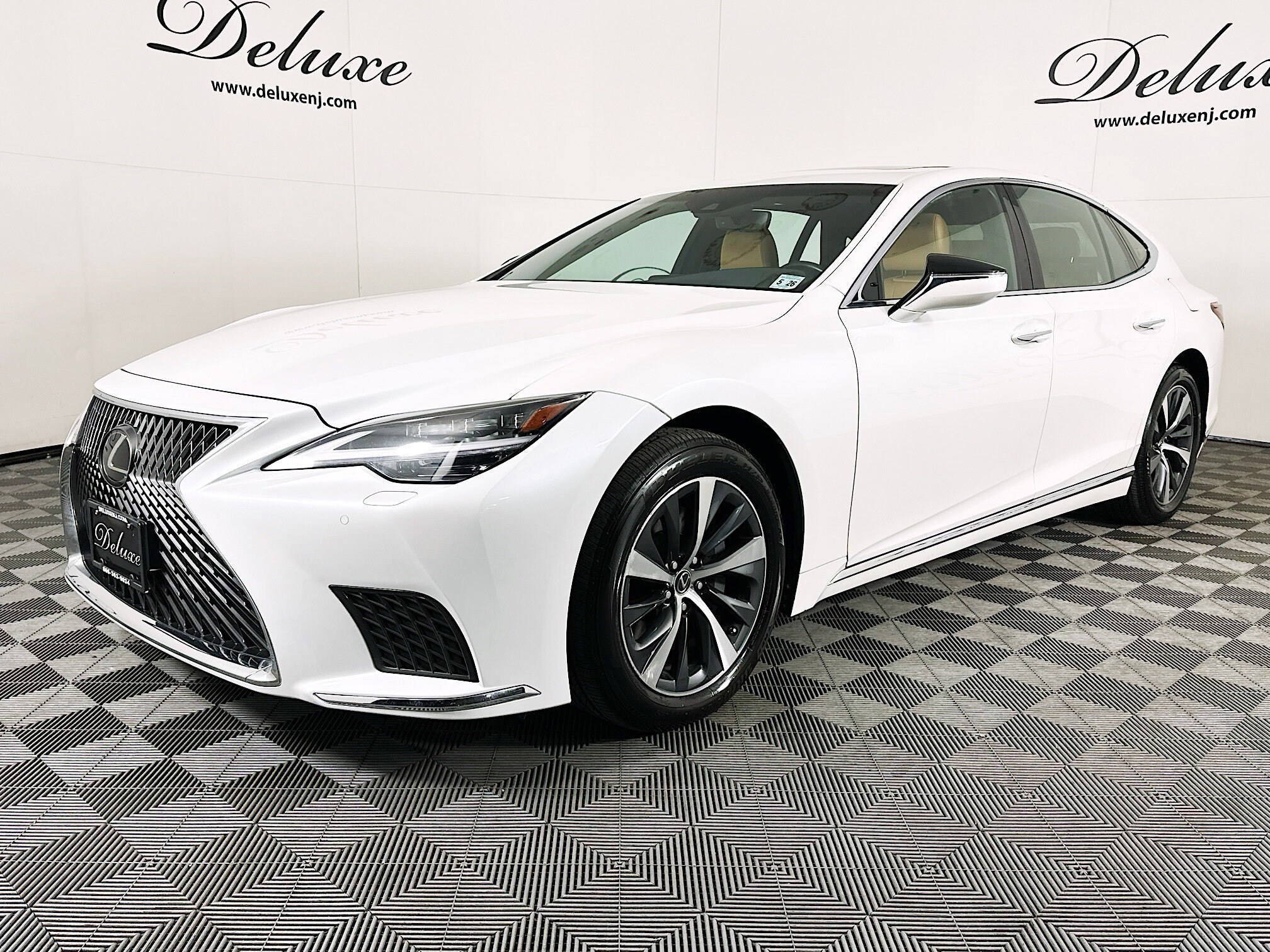 2021 Lexus LS 500 photo 3