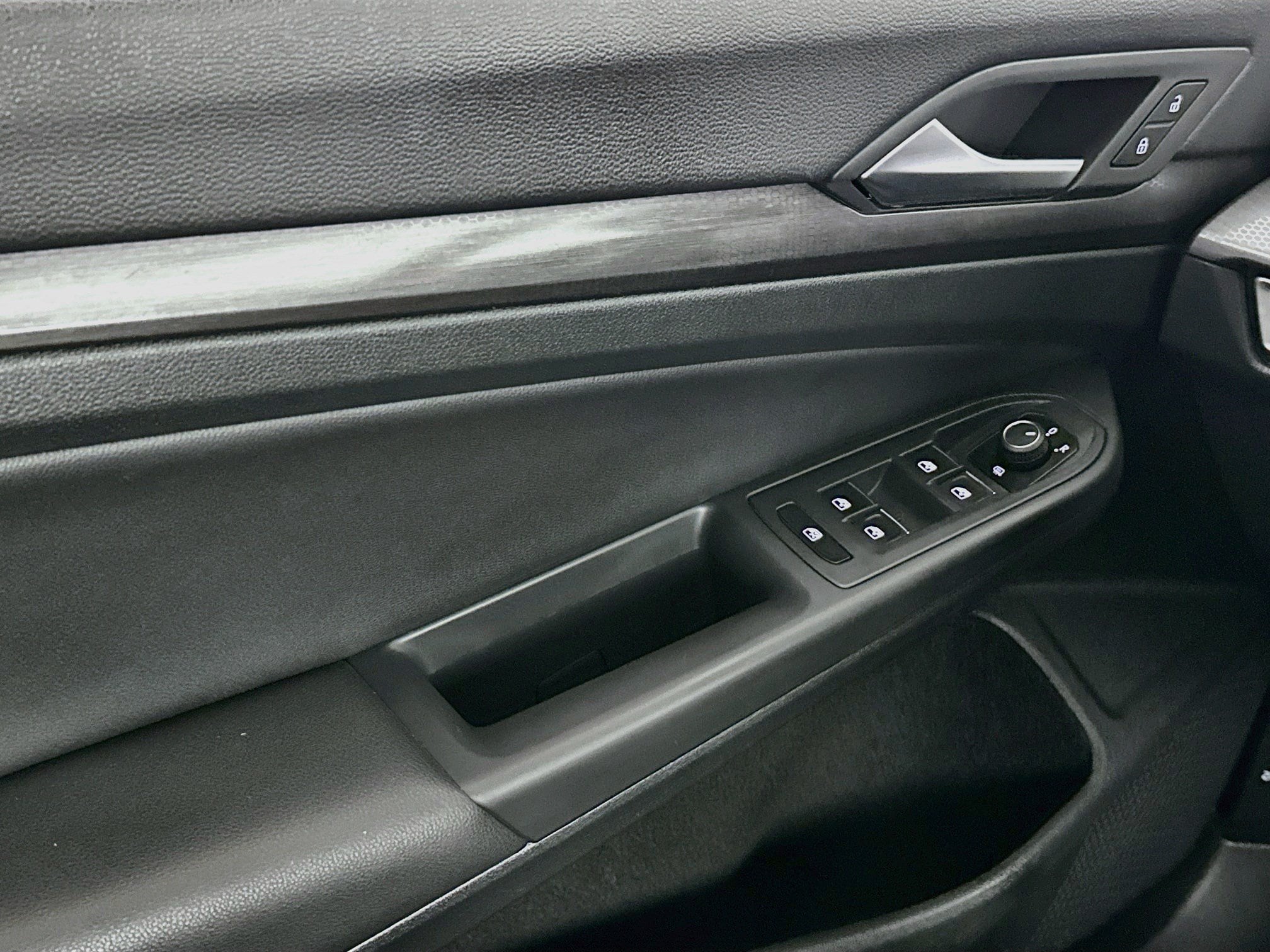 2023 Volkswagen Golf GTI 13