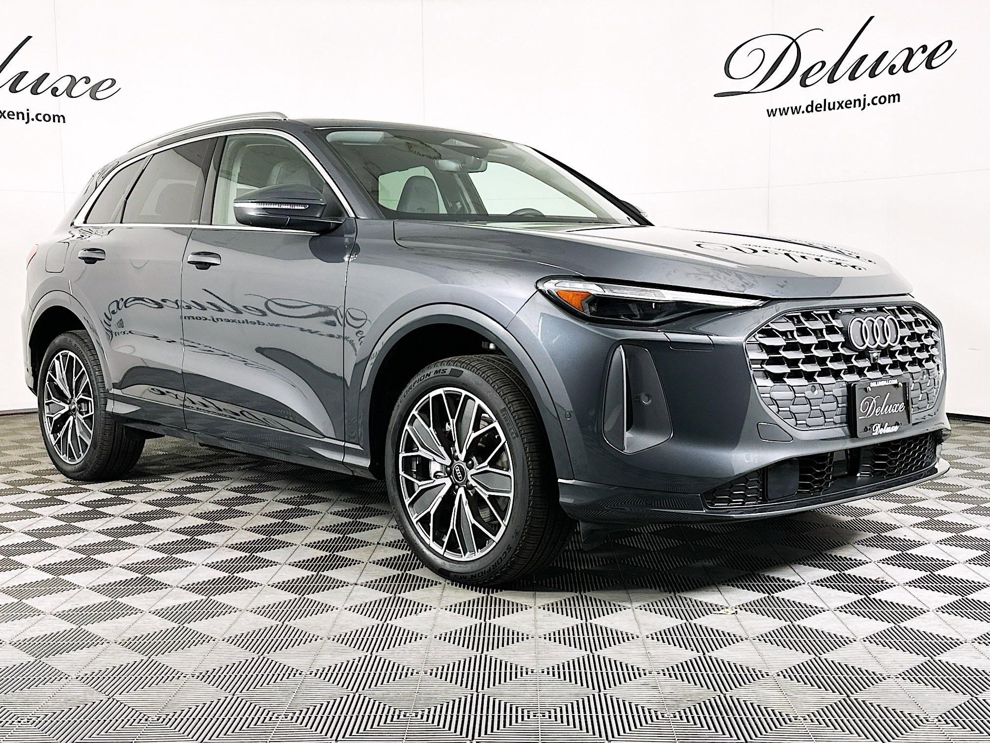 2025 Audi New Q5 Premium Plus's photo